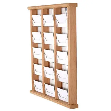 Visitkortholder i lyst træ - væg 15 rum bredformat