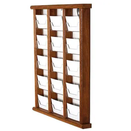 Visitkortholder i mørkt træ - væg 15 rum bredformat