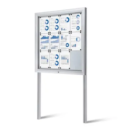 Opslagsskab ude på nedstøbte stolper - magnettavle 12xA4