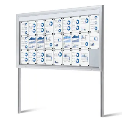 LED opslagsskab ude på nedstøbte stolper - magnettavle 27xA4