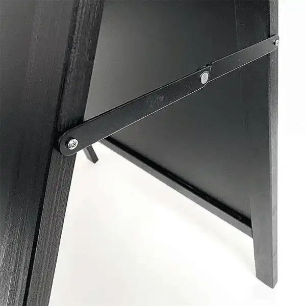 A-Skilt i sortbejdset bøg inkl. magnet kridttavle 59 x 78 cm