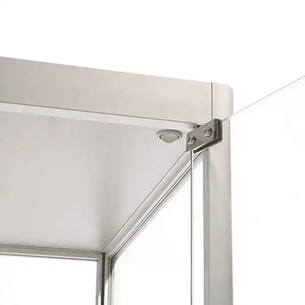 LED-udstillingsmontre-45x200x45-cm-med-underskab-detalje-01
