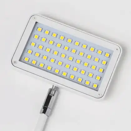 Lampe til montering på messevæg LED 50 Hvid